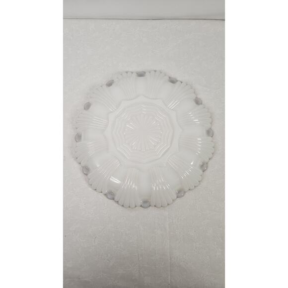 Vintage Gold Edge White Milk Glass Oyster Deviled Egg Plate Anchor Hocking 10” - Picture 5 of 7